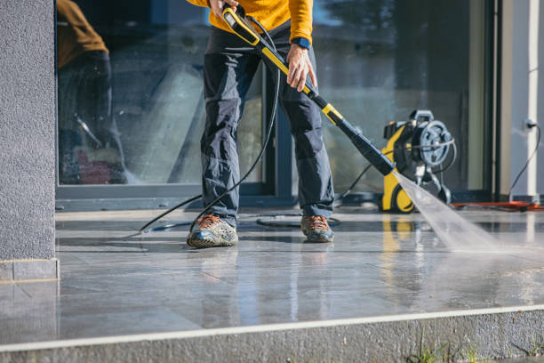 Best Commercial Building Pressure Washing  in Shafter, CA